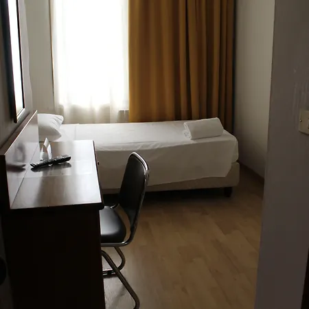 Montevecchio Hotel Turim