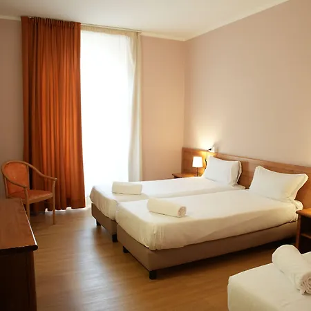 Hotel Montevecchio 3*