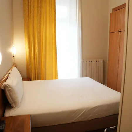 Montevecchio 3*