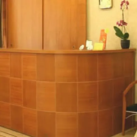 Отель Montevecchio 3*